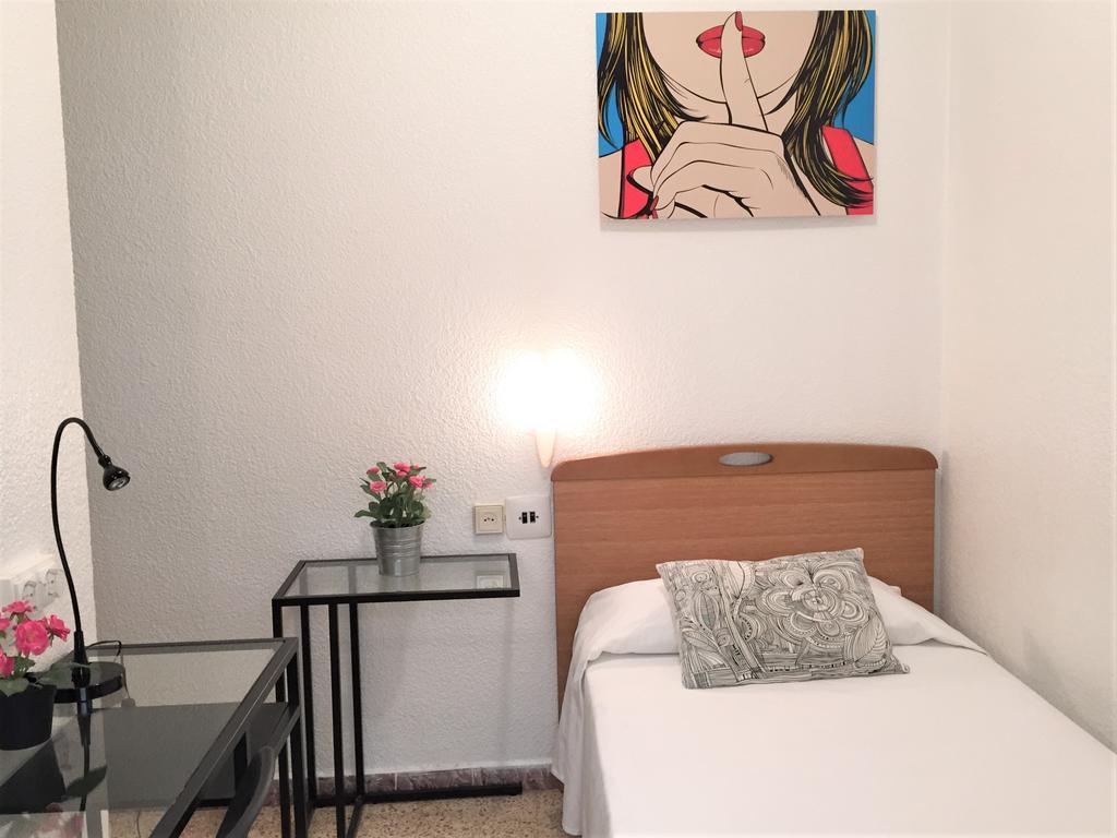 Hostal Carlos III 埃普拉特约布里加 外观 照片